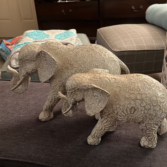 Extremely high-quality made jeweled elephants in two sizes very large - Picture 8 of 9
